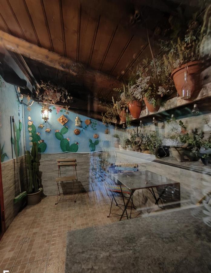 La Mansarda Di Ninni Катанія Екстер'єр фото